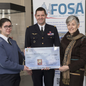 Remise de dons de Ecole d’Enseignement Technique de l’Armée de l’Air (EETAA) à la Fondation des Œuvres Sociales de l'Air (FOSA)